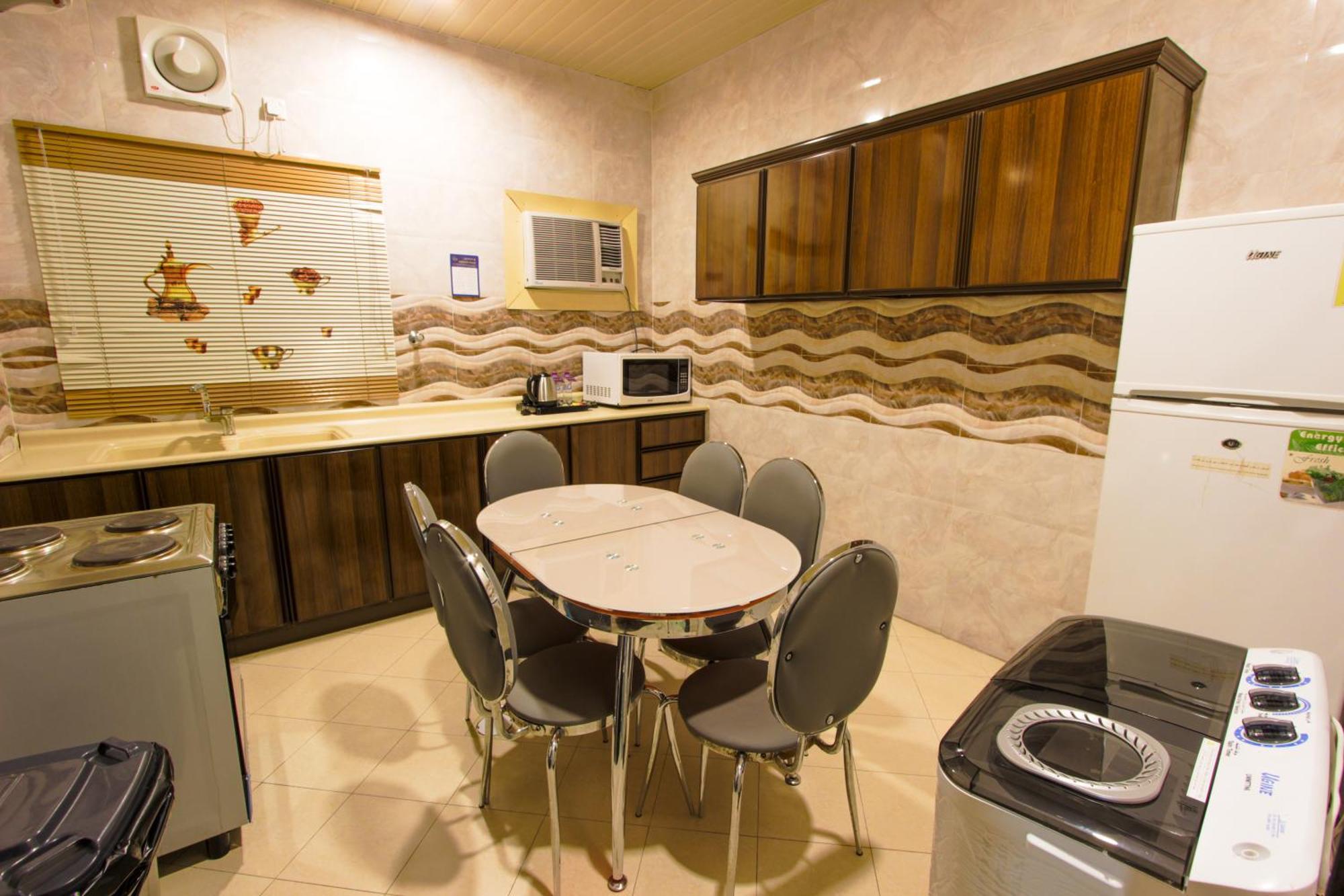 Swat Hotel Apartments Dammam Eksteriør bilde